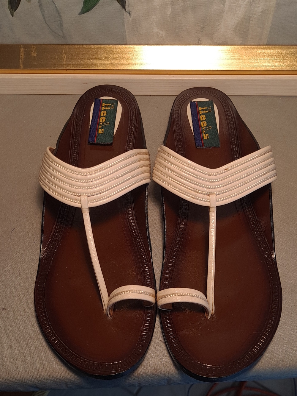 The Heels Indian Kolhapuri Sandal Handmade & Painted Brown/Cream T-Strap Leather